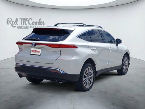 Used 2022 Toyota Venza Limited AWD/4WD image 5