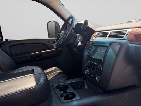 Used 2007 GMC Sierra 2500 SLT w/ Convenience Package AWD/4WD image 33