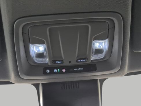 Used 2024 Chevrolet Silverado 1500 LT AWD/4WD image 18