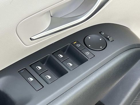 New 2026 Hyundai Tucson Blue SE w/ Tow & Go Package image 16