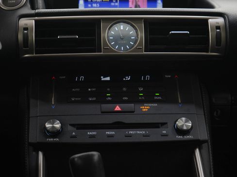 Used 2015 Lexus IS 250 AWD w/ Premium Package image 17