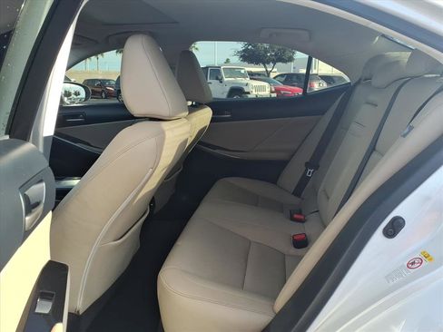 Used 2017 Lexus IS 200t image 14