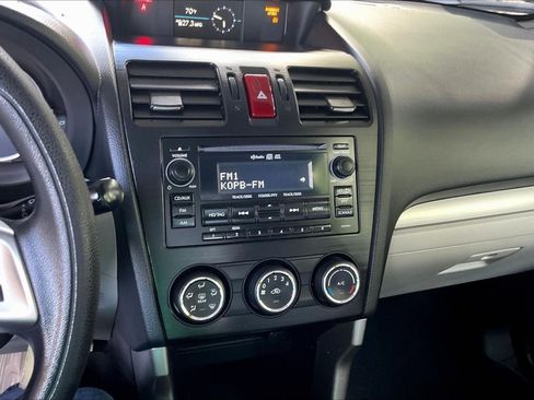 Used 2015 Subaru Forester 2.5i Premium w/ All-Weather Package AWD/4WD image 9
