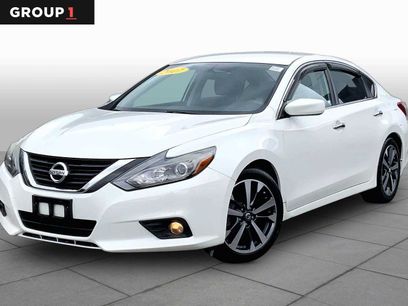 Used 2017 Nissan Altima 2.5 SR