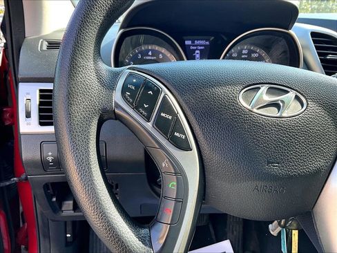 Used 2013 Hyundai Elantra GT FWD image 15