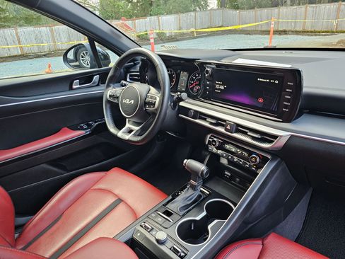 Used 2023 Kia K5 GT-Line w/ GT-Line Premium Package image 10