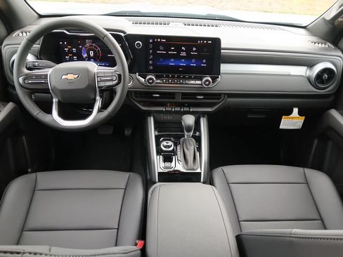 New 2026 Chevrolet Colorado LT w/ LT Convenience Package AWD/4WD image 24