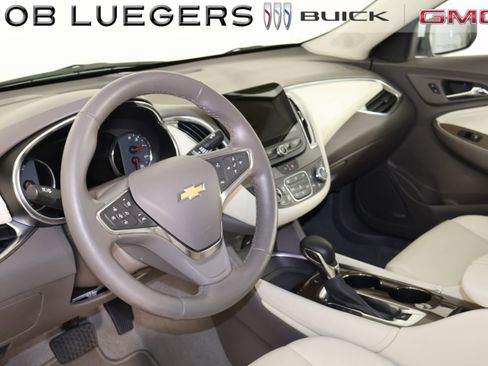 Certified 2024 Chevrolet Malibu LT image 11