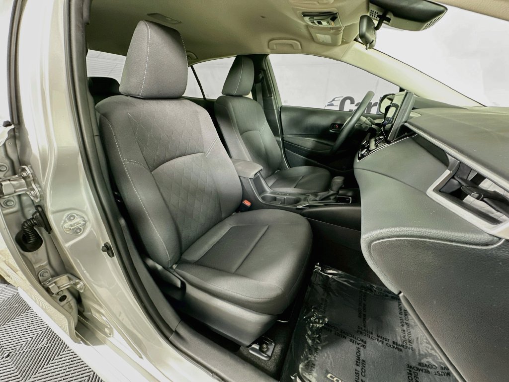 Used 2024 Toyota Corolla LE FWD image 32