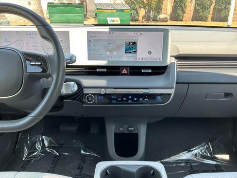 Used 2024 Hyundai Ioniq 5 Limited RWD image 15