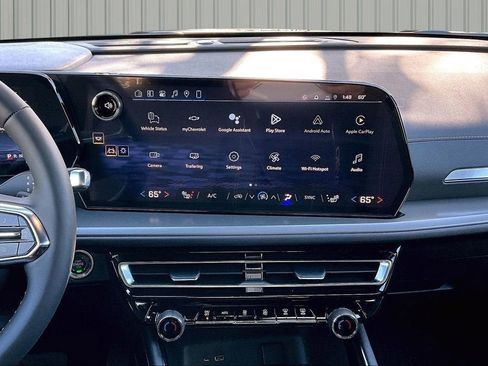 New 2026 Chevrolet Traverse LT w/ Driver Confidence Package image 4