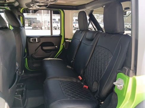 Used 2018 Jeep Wrangler Unlimited Sport S image 21