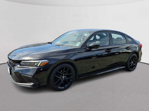 Certified 2024 Honda Civic Sport image 5