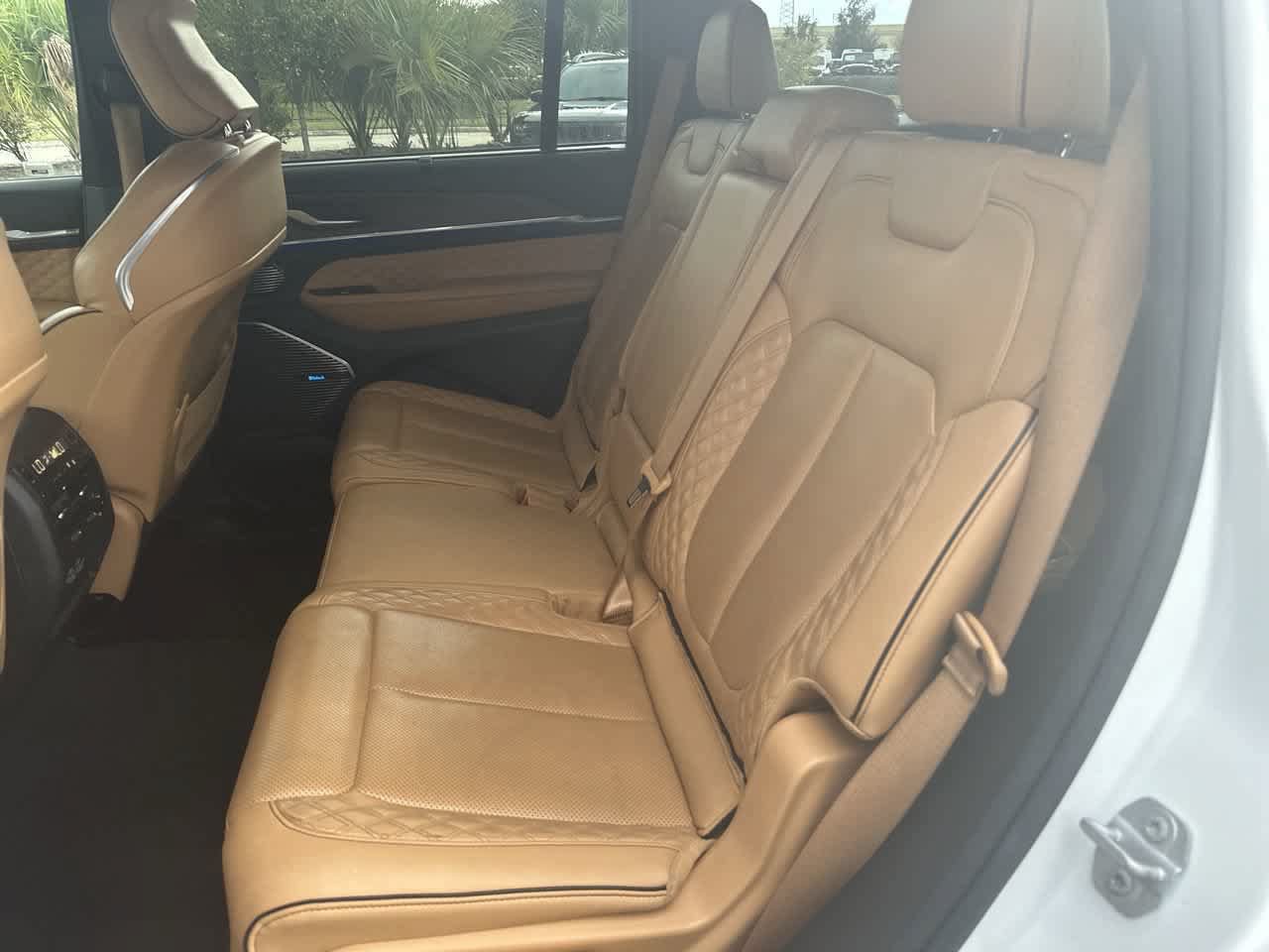 Used 2022 Jeep Grand Cherokee L Summit w/ Advanced Protech Group IV AWD/4WD image 20