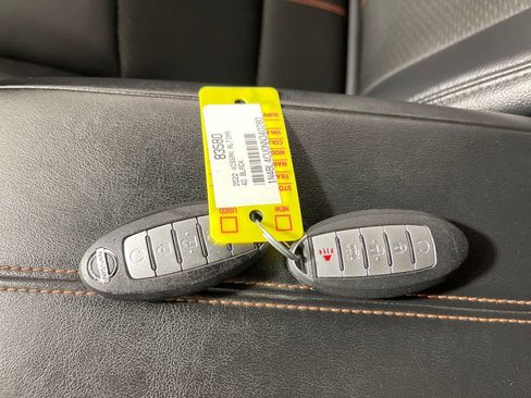 Used 2022 Nissan Altima 2.5 SR w/ Midnight Edition Package image 24