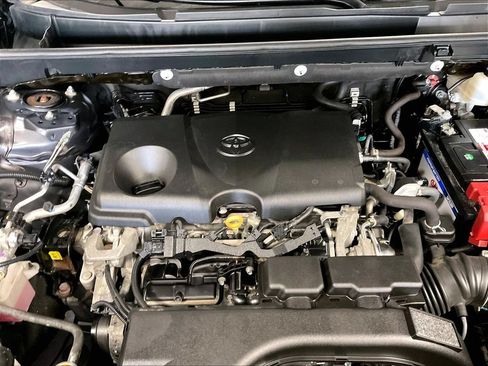 Used 2019 Toyota RAV4 LE w/ All Weather Liner Package AWD/4WD image 28