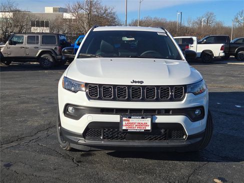 New 2026 Jeep Compass Latitude w/ Quick Order Package 29K AWD/4WD image 3