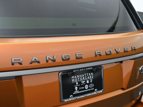Used 2021 Land Rover Range Rover image 14