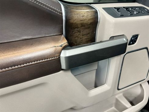 Used 2018 Ford F450 Limited image 20