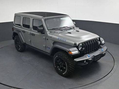 Used 2023 Jeep Wrangler Unlimited w/ Sun & Screen Package AWD/4WD image 22