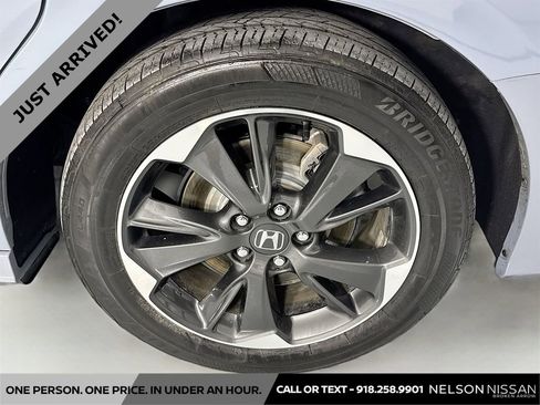 Used 2024 Honda Odyssey Elite image 34