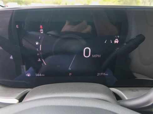 Used 2024 Buick Encore GX Sport Touring w/ Comfort Package image 18