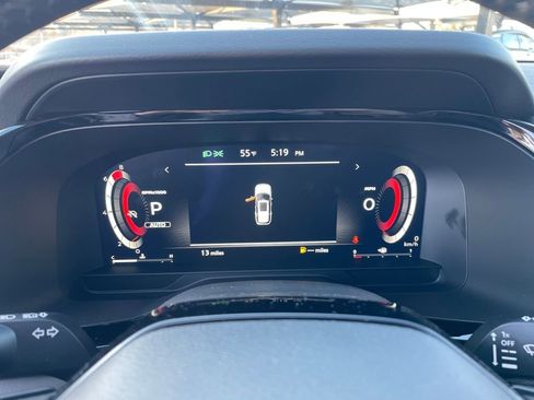 New 2026 Nissan Pathfinder SL w/ SL Premium Package AWD/4WD image 18