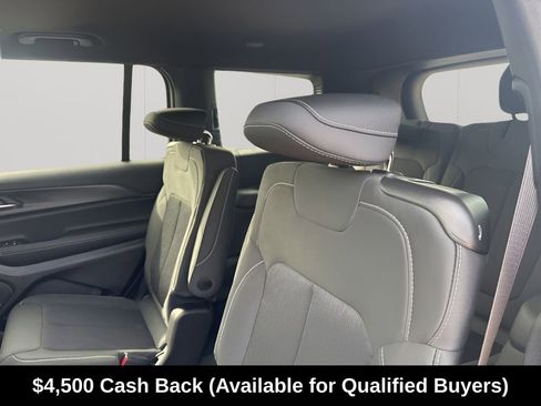 New 2025 Jeep Grand Cherokee L Laredo w/ Luxury Tech Group I RWD image 20