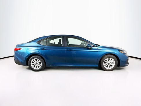 Used 2025 Toyota Camry LE w/ Convenience Package FWD image 2