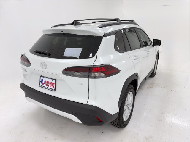 New 2026 Toyota Corolla Cross LE w/ Moonroof Package FWD image 40