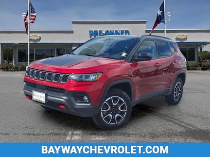 Used 2025 Jeep Compass Trailhawk