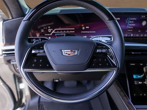 Used 2025 Cadillac Escalade Sport Platinum w/ LPO, ONYX Package image 12