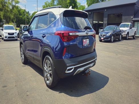 Used 2021 Kia Seltos S AWD/4WD image 7