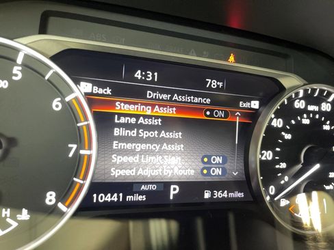 Used 2023 Nissan Rogue SL w/ SL Premium Package image 30