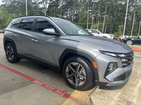 Used 2025 Hyundai Tucson SEL image 2