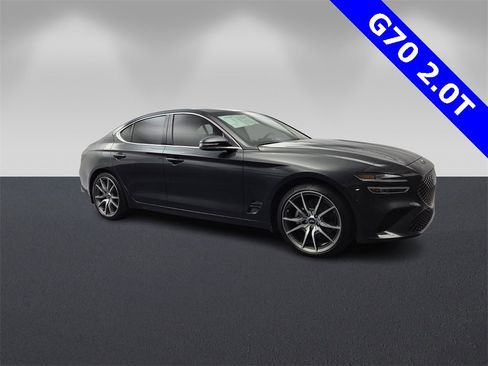 Used 2023 Genesis G70 2.0T image 1