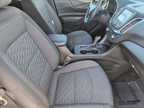 Used 2018 Chevrolet Equinox LT image 15