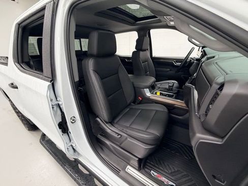 Certified 2024 Chevrolet Silverado 1500 LT Trail Boss w/ Convenience Package II image 32