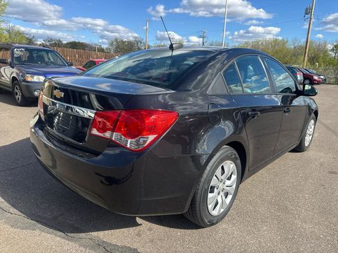 Used 2015 Chevrolet Cruze LS FWD image 5