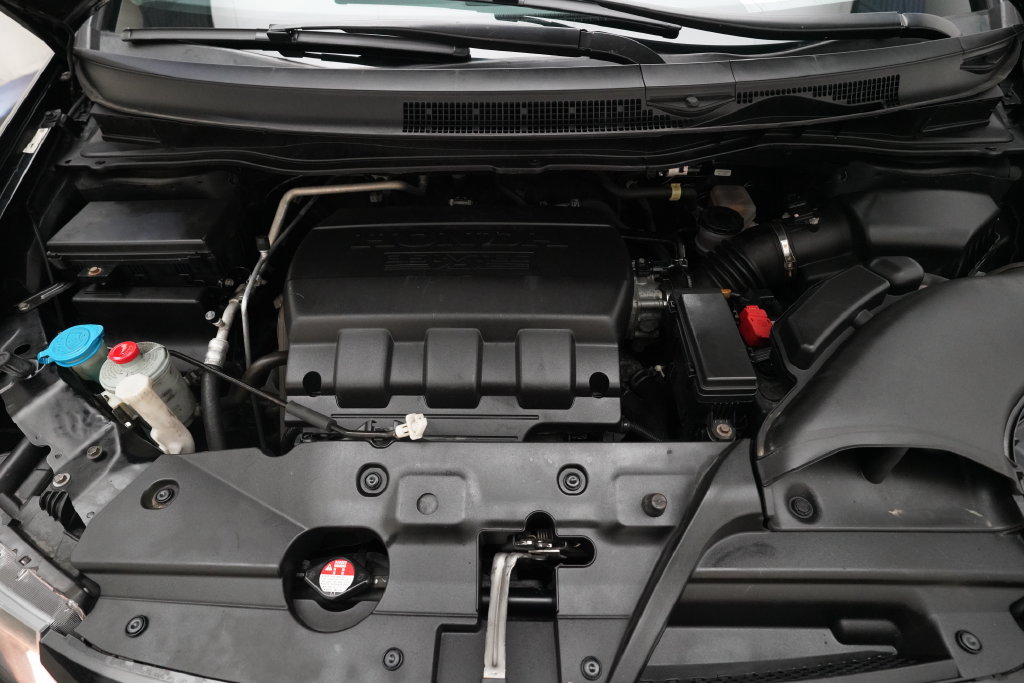 Used 2016 Honda Odyssey Touring image 3