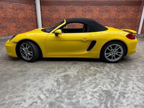 Used 2014 Porsche Boxster image 2