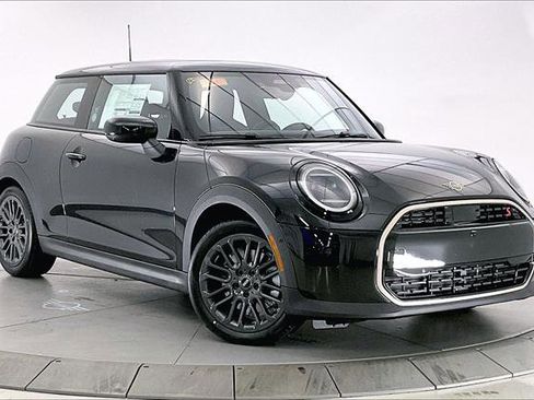 Used 2025 MINI Cooper S image 1