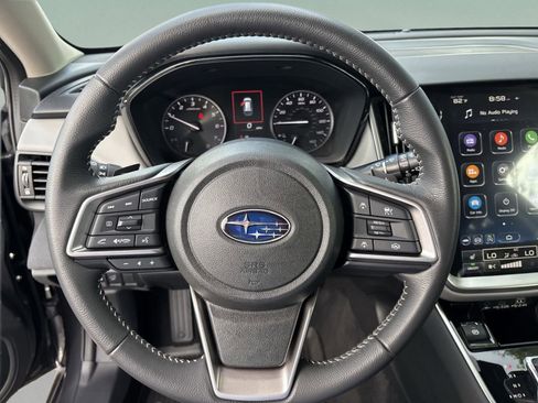 Used 2025 Subaru Outback Premium w/ Popular Package #1A AWD/4WD image 11