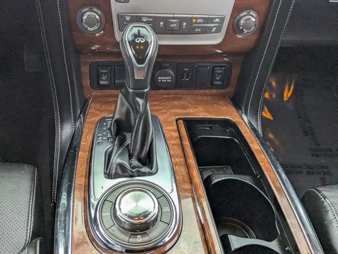 Certified 2018 INFINITI QX80 Limited w/ All Season Package image 22