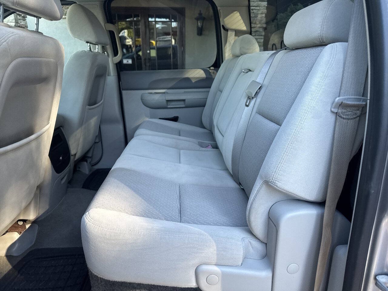 Used 2007 GMC Sierra 1500 SLE w/ SLE2 Preferred Package AWD/4WD image 11