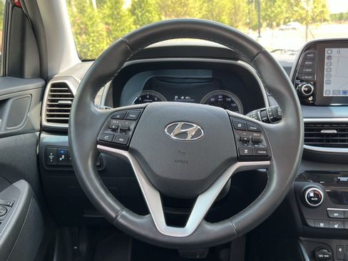 Used 2021 Hyundai Tucson Ultimate w/ Cargo Package FWD image 18
