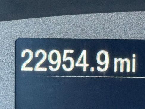 Used 2022 Ford Escape SEL image 9