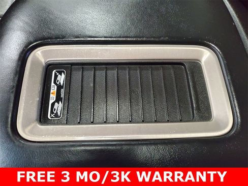 Used 2017 GMC Yukon XL Denali image 32