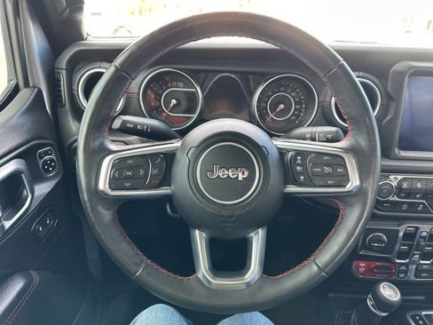 Used 2020 Jeep Gladiator Rubicon image 9