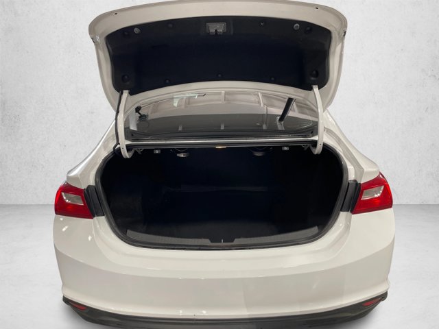 Used 2023 Chevrolet Malibu LT FWD image 6